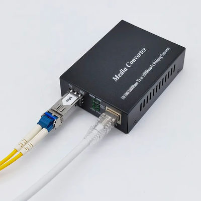 SFP al singolo modo 10m duplex semplici del convertitore a fibra ottica di media RJ45 100M
